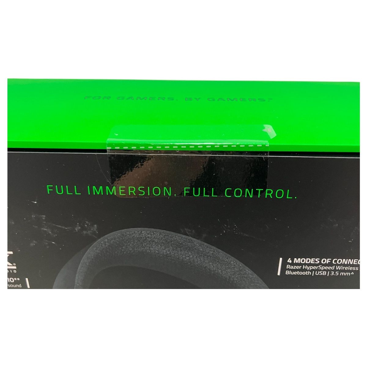 【新品未使用】Razer KRAKEN V4 PRO + スタンド 未使用 未開封 Razer Kraken V4 Pro Base Station V2 Chroma レイザー