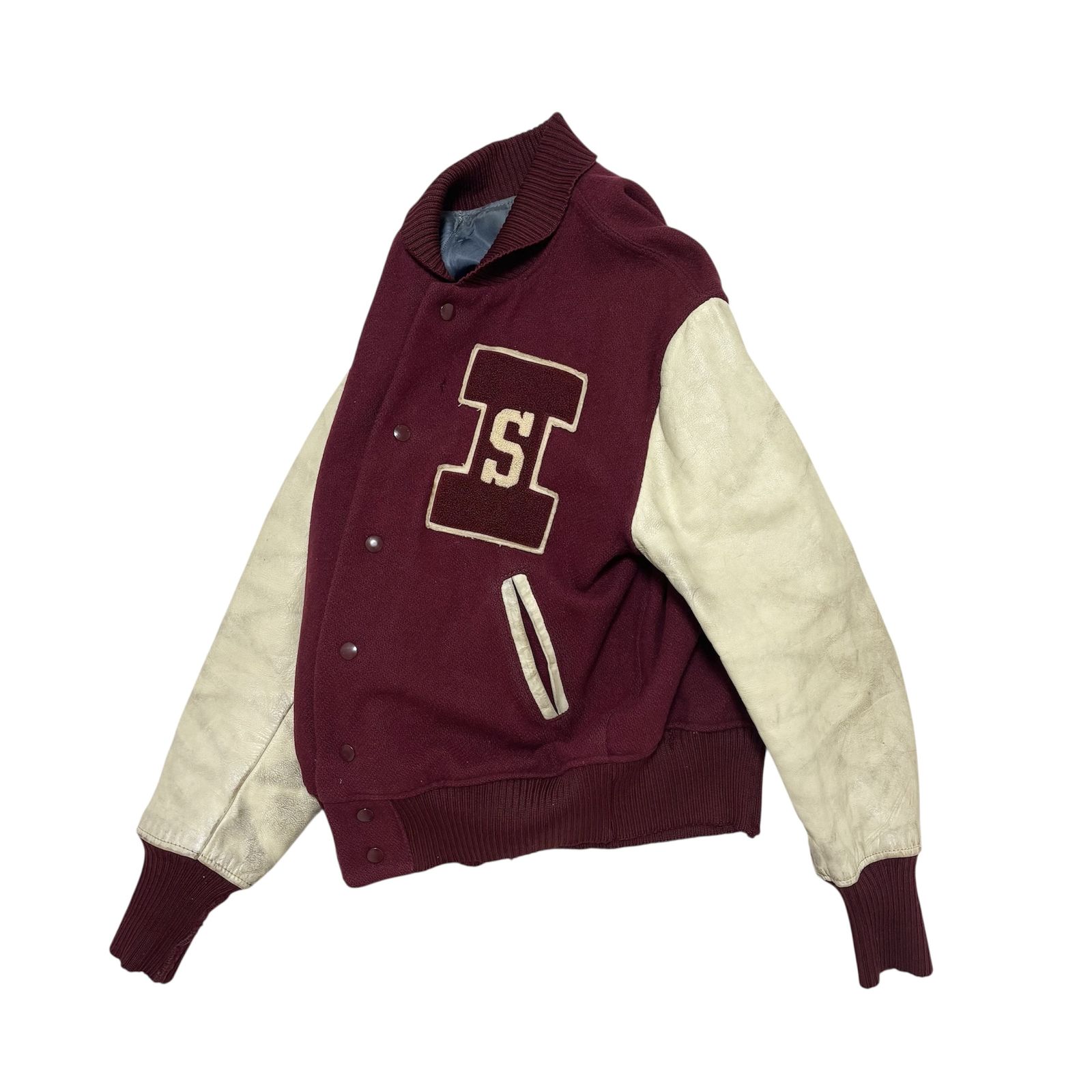 バーシティジャケット