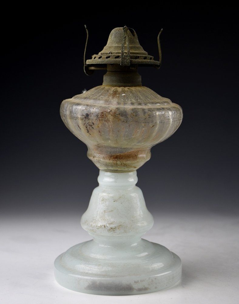 蔵A418d 古いオイルランプ台