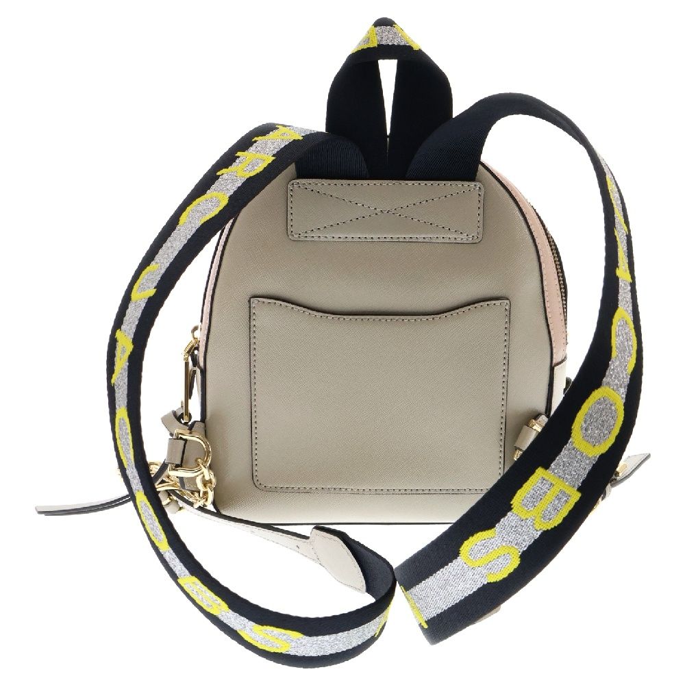 MARC JACOBS (マークジェイコブス) パックショット ロゴプレート  