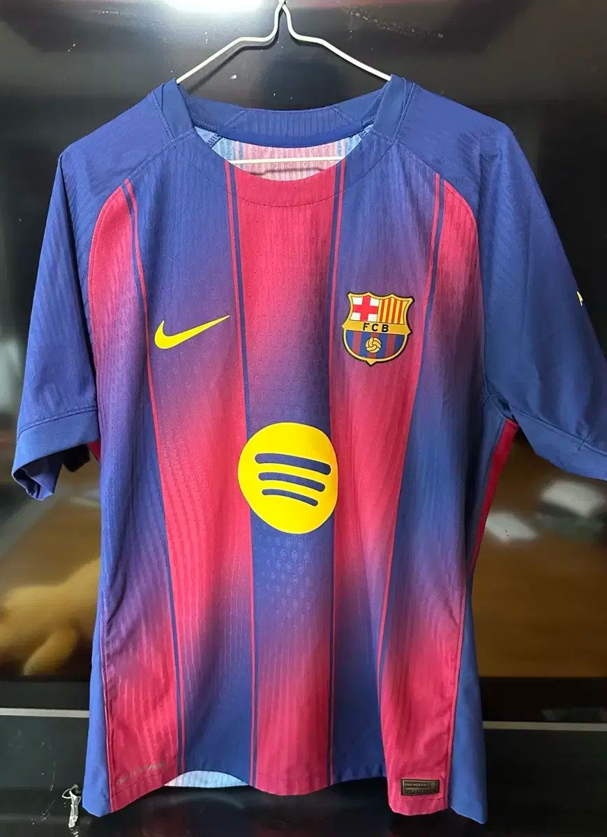 【新品・タグ付き】バルセロナ　サッカー　オーセンティックユニフォーム　25-26 25-26 バルセロナ HOME オーセンティックユニフォーム／サッカー