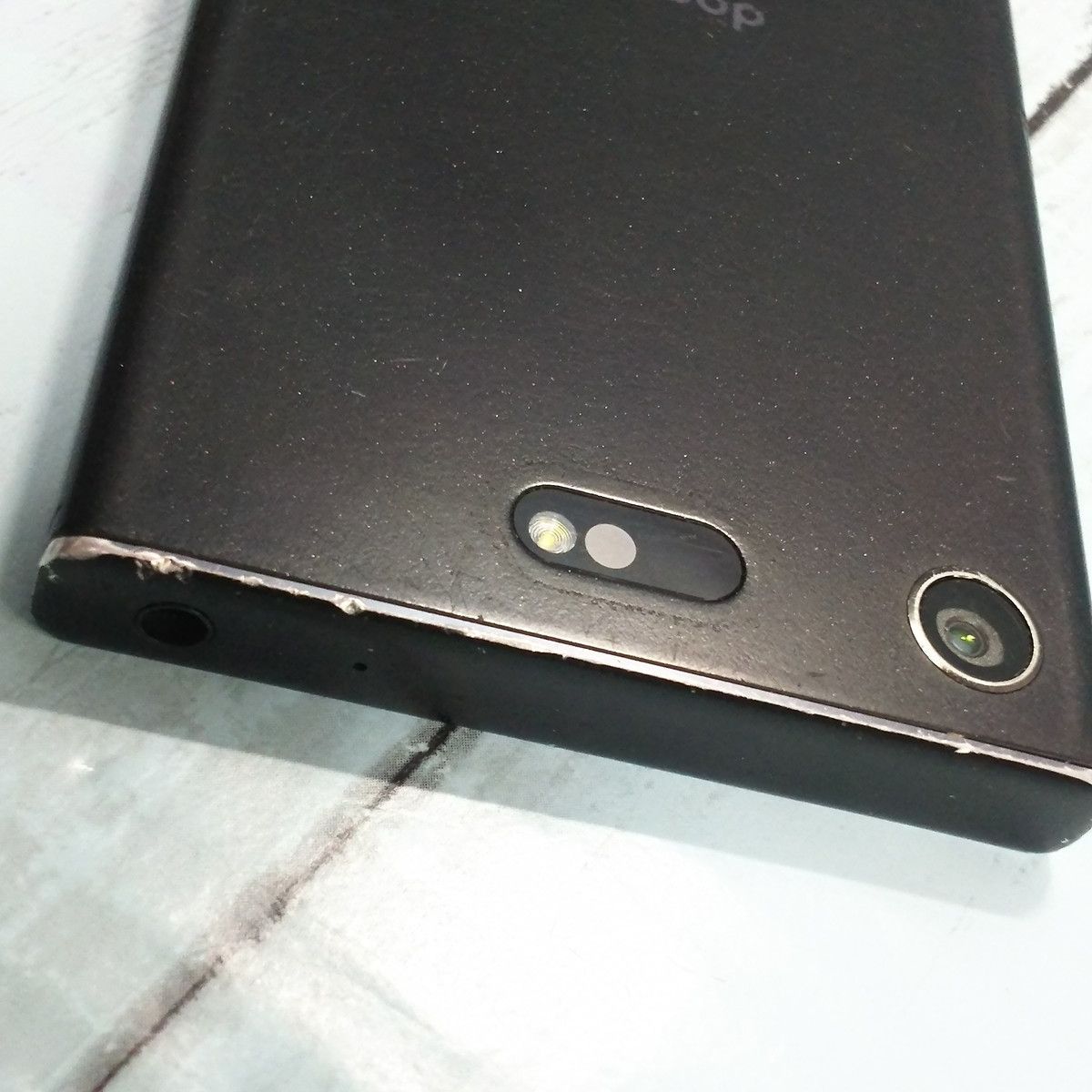 Xperia XZ1 Compact SO-02K[32GB] SIMロック解除 docomo ホワ … - 携帯電話、スマートフォン