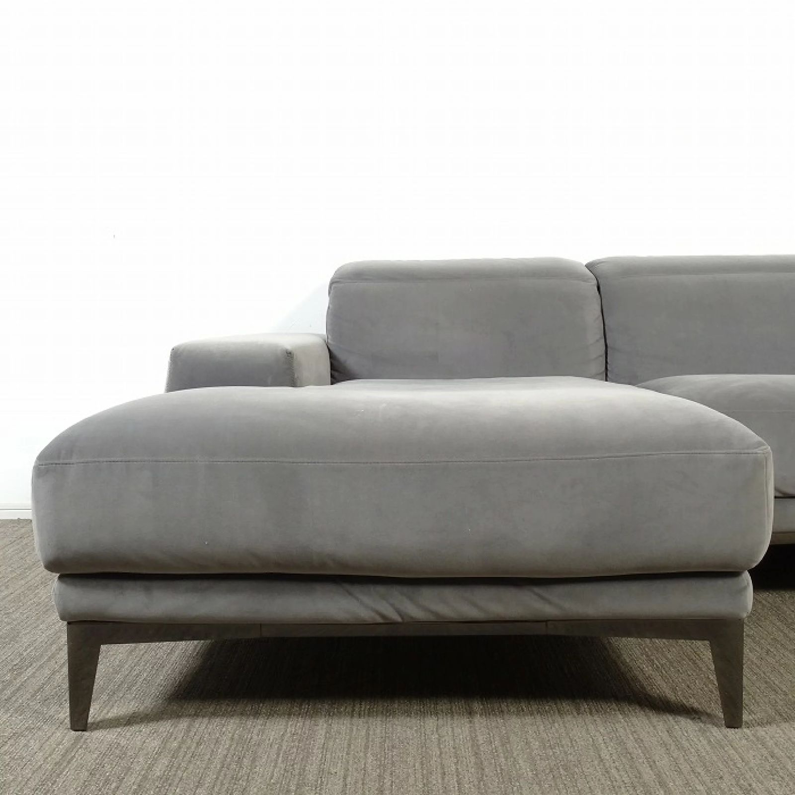 ◾︎SELUNO◾︎ 展示 Natuzzi ナツッジ BORGHESE ボルゲーゼ カウチソファ ファブリック 110万 v190