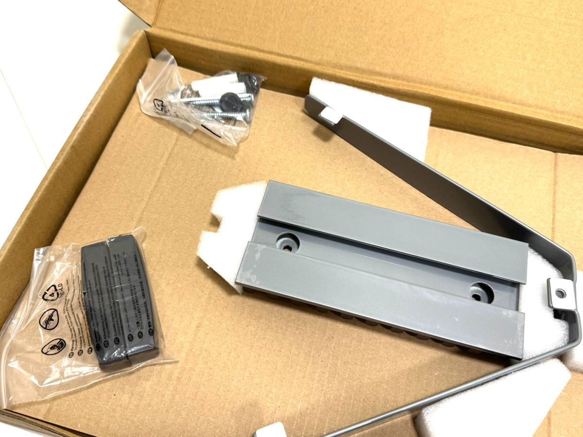 新品 壁掛けシェルフ TVセッター シェルフ PL211 シルバー - メルカリ