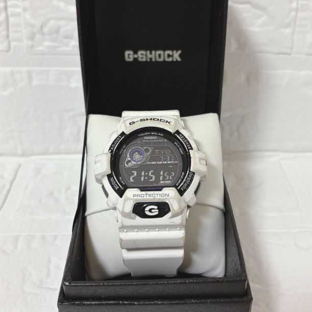 G-SHOCK GW-8900A-7JF ホワイト デジタル腕時計 電波ソーラー