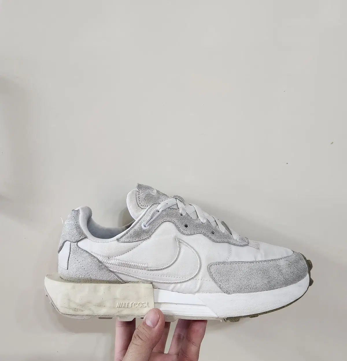 【雷市場（ポンジャン）商品韓国直送】250 NIKE(ナイキ) w フォンタンカ ワッフル リアクト ホワイトファントムムーンビーム ナイロンメッシュ 軽量
