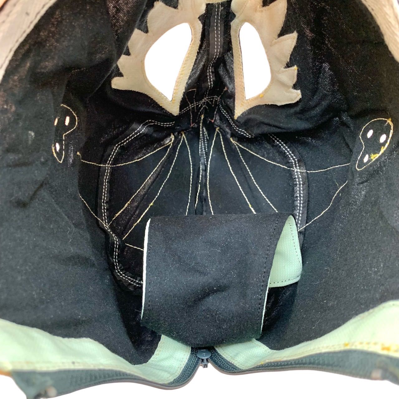 仮面貴族⭐️ミル・マスカラス】 黒ラメソフト生地 金メタエナメル