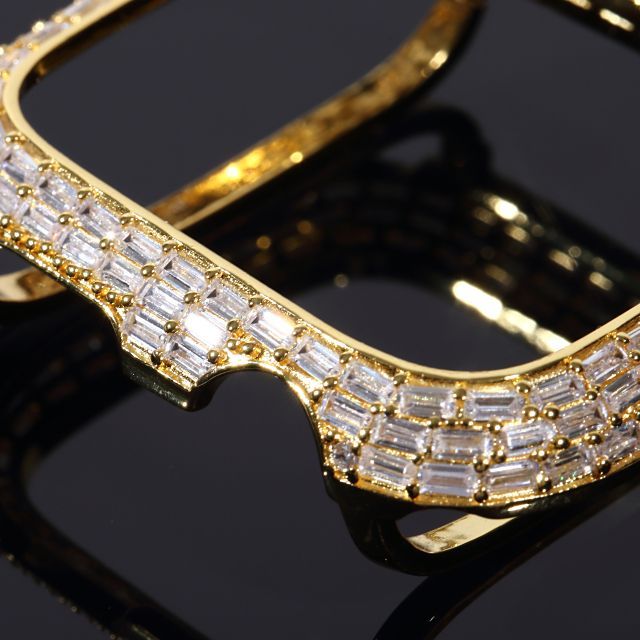 アップルウォッチ エメラルドカット カバー カスタムベゼル 18K  