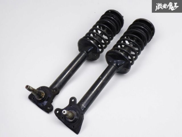 即発送 NISSAN 日産純正 510 ブルーバード フロント サス ショック
