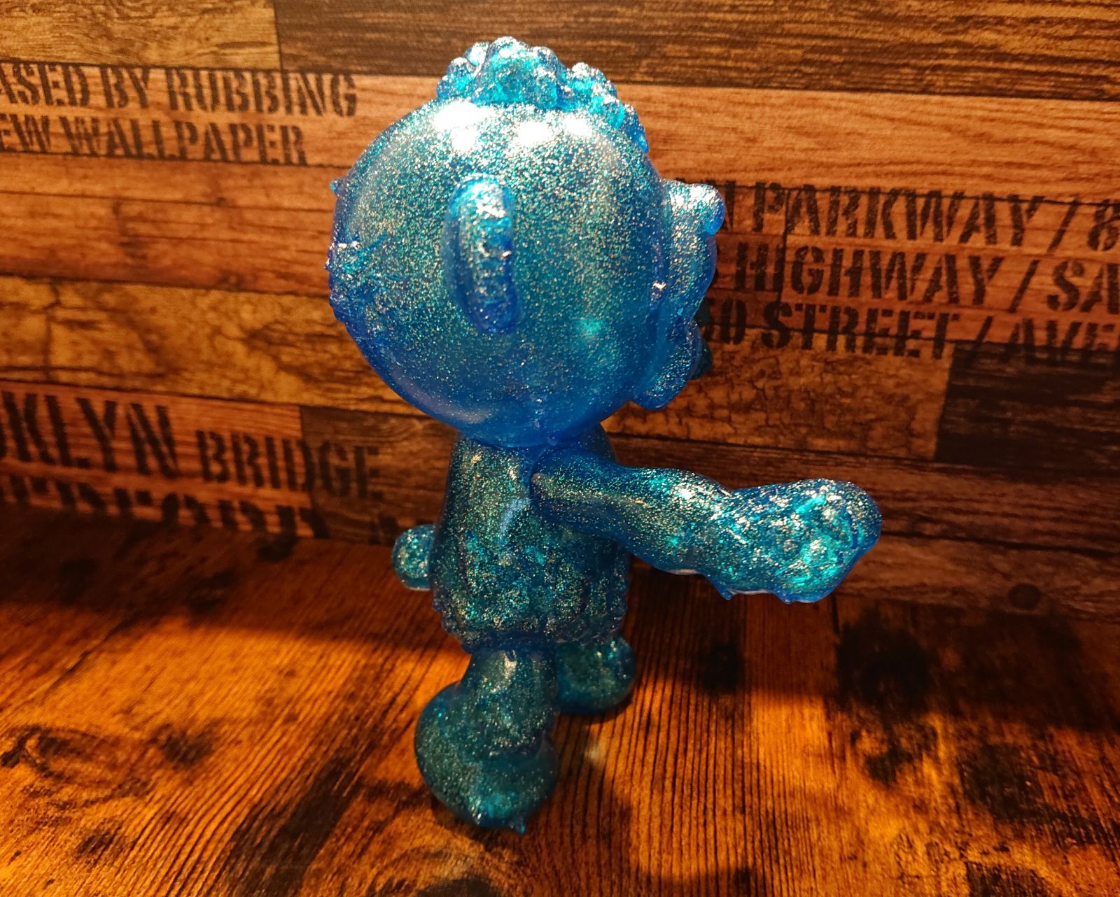 Art Studio 「SHOT!」ゾンベアー ソフビ ブルークリアラメver