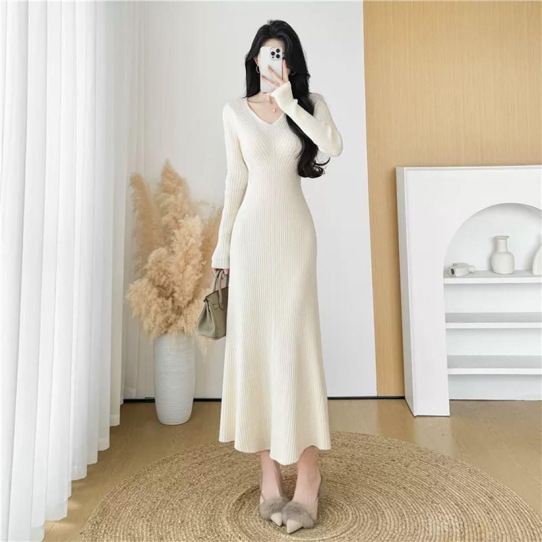 Vネックニットワンピース春のスリムフィットフィッシュテール 妖精的な高見えドレス