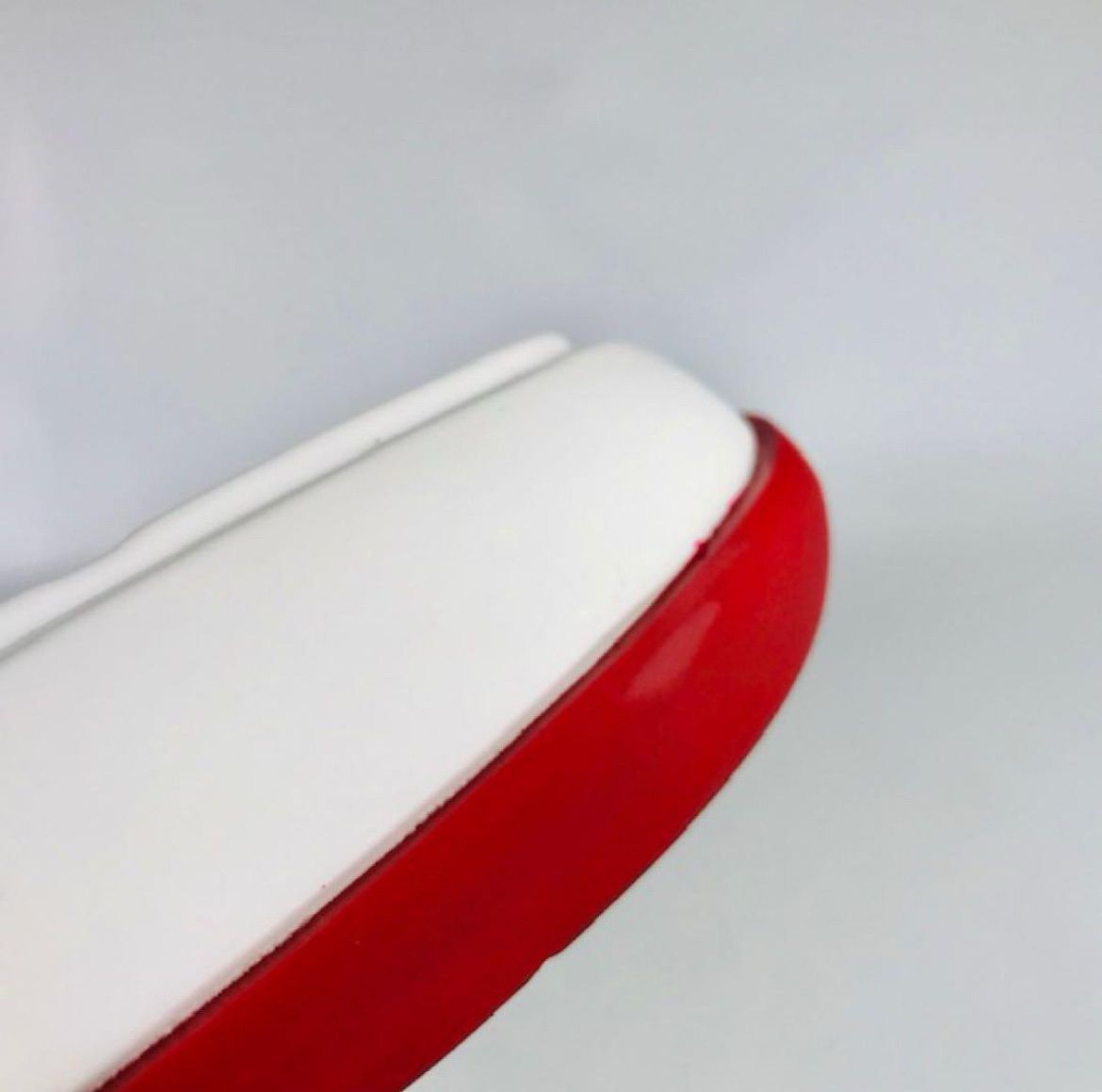 美品☆Christian Louboutin・クリスチャン ルブタン Take It Easy