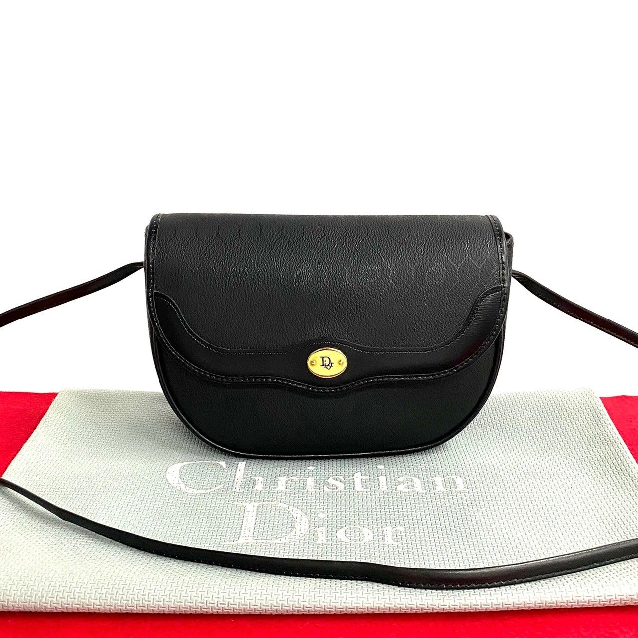 クリスチャンディオール ロゴ ハニカム柄 レザー ショルダーバッグ 未使用保管品 Christian Dior クリスチャンディオール ロゴ 金具