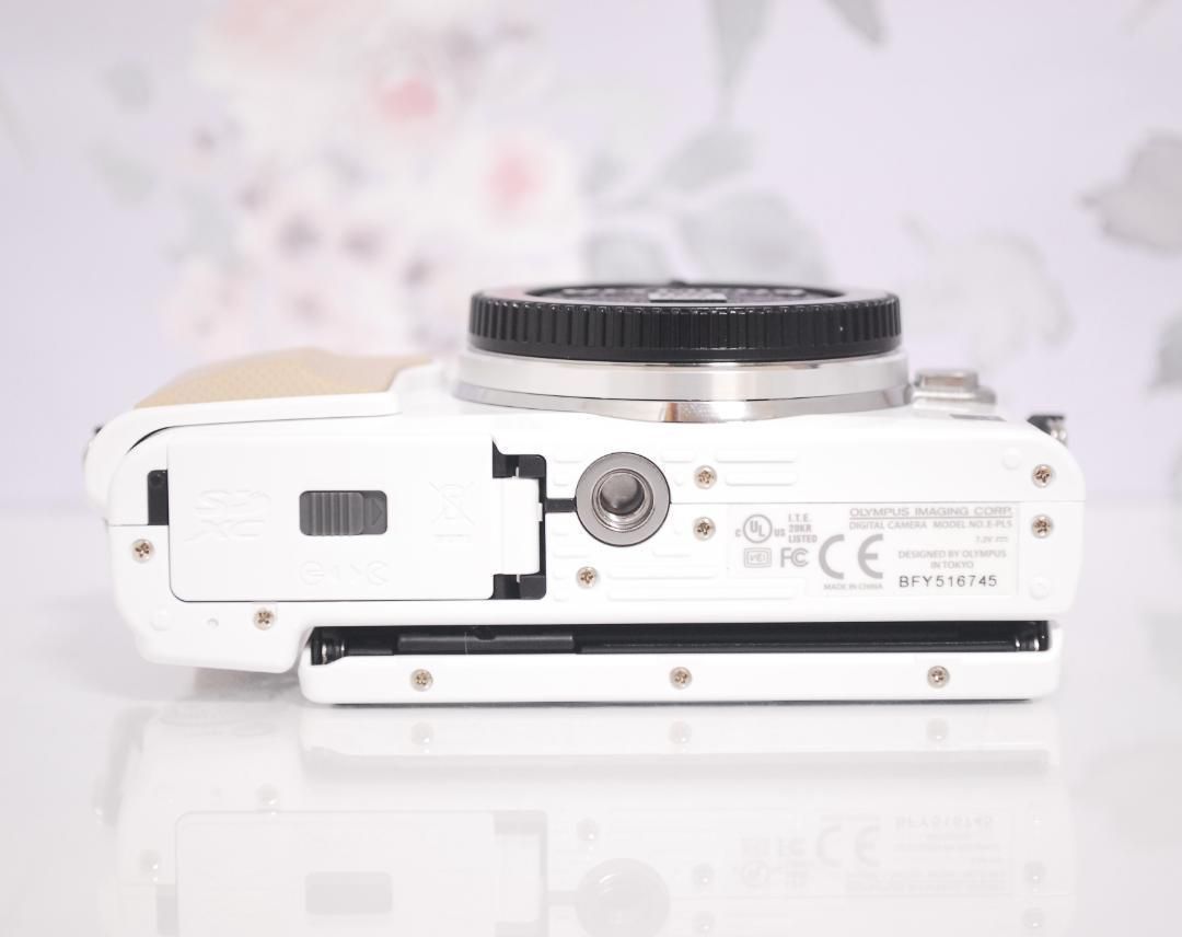 ✨自撮り✨ OLYMPUS PEN Lite E-PL5 レンズキット ホワイト ✨自撮り✨ OLYMPUS PEN Lite E-PL5 レンズキット ホワイト ❤️自撮り