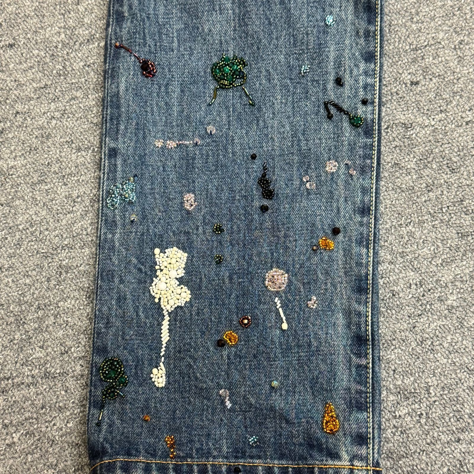 UNDERCOVERUNDERCOVER アンダーカバー ビーズ刺繍 デニムパンツ