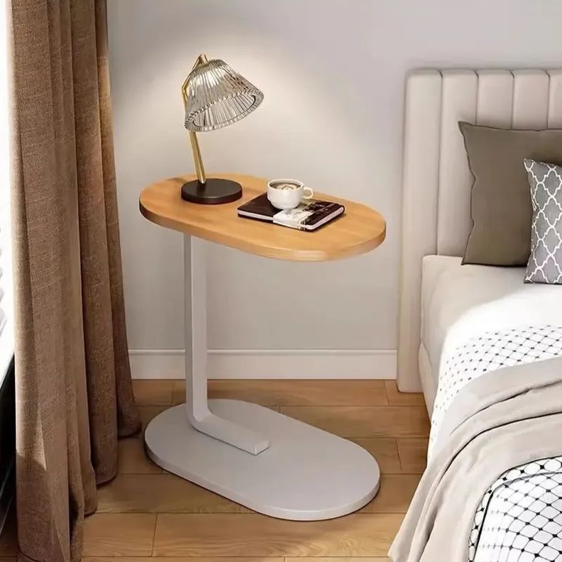 サイドテーブル 木の色 ウッドカラー おしゃれ カフェ リビングルーム