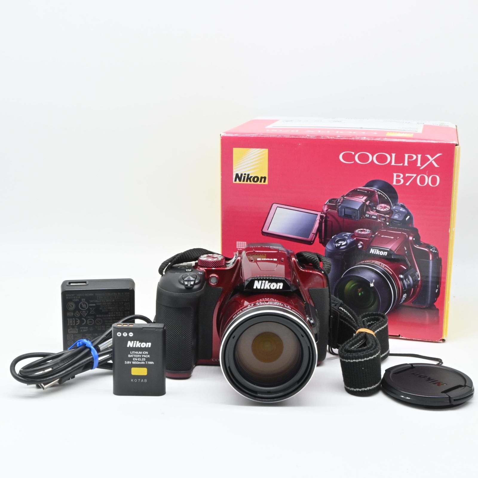 中古】Nikon デジタルカメラ COOLPIX B700 光学60倍ズーム2029万画素