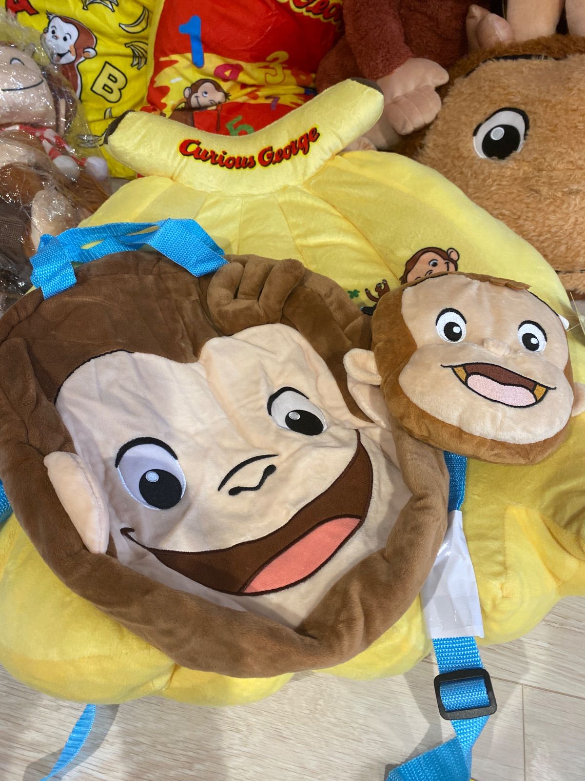 期間限定価格】おさるのジョージ ぬいぐるみ まとめ売り16点 - メルカリ