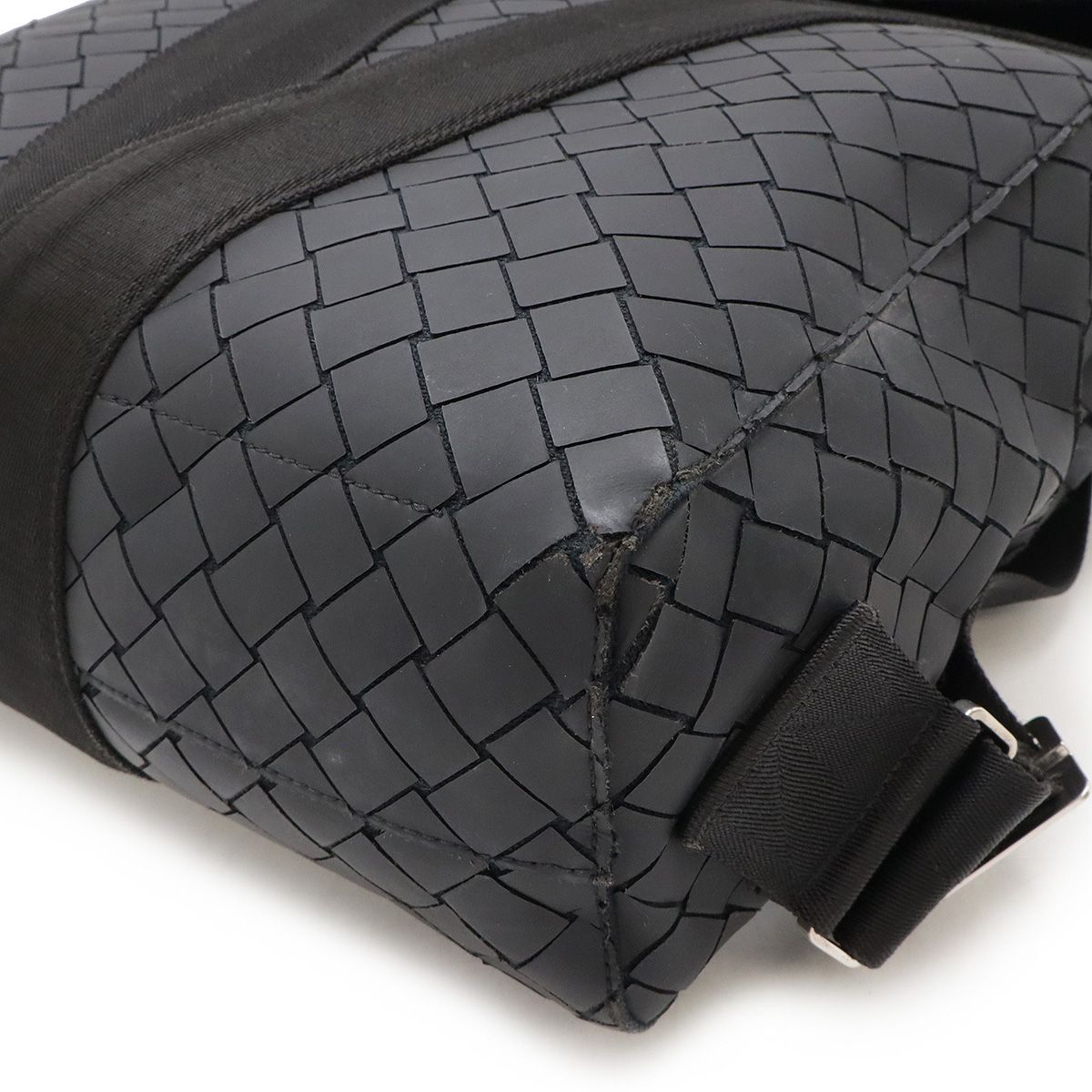 BOTTEGA VENETA ボッテガヴェネタ ボッテガベネタ イントレチャート 
