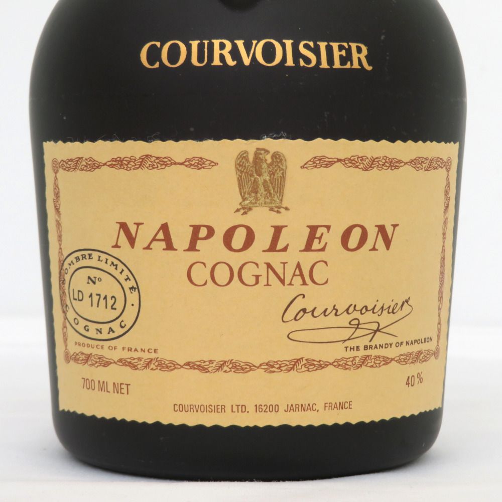 COURVOISIER ナポレオン ブランデー クルボアジェ Courvoisier ナポレオン バカラボトル 700ml