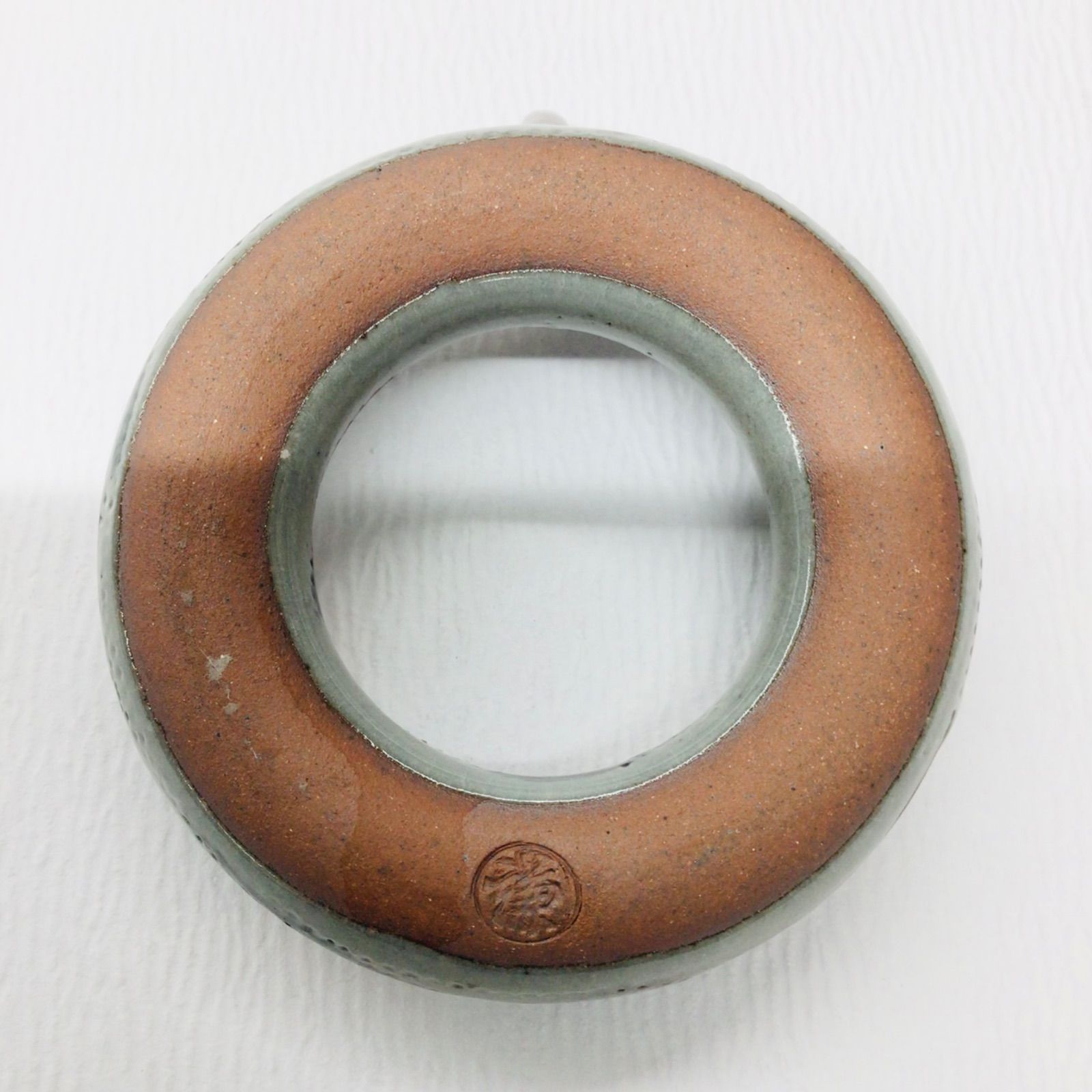 水滴 環型 ② 李朝時代水滴4点組 白磁桃型 箱（バンダチ）