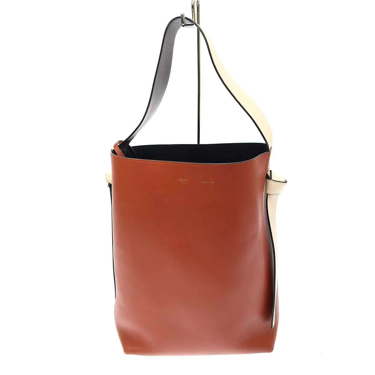 2026年最新】celine ツイステッドの人気アイテム - メルカリ