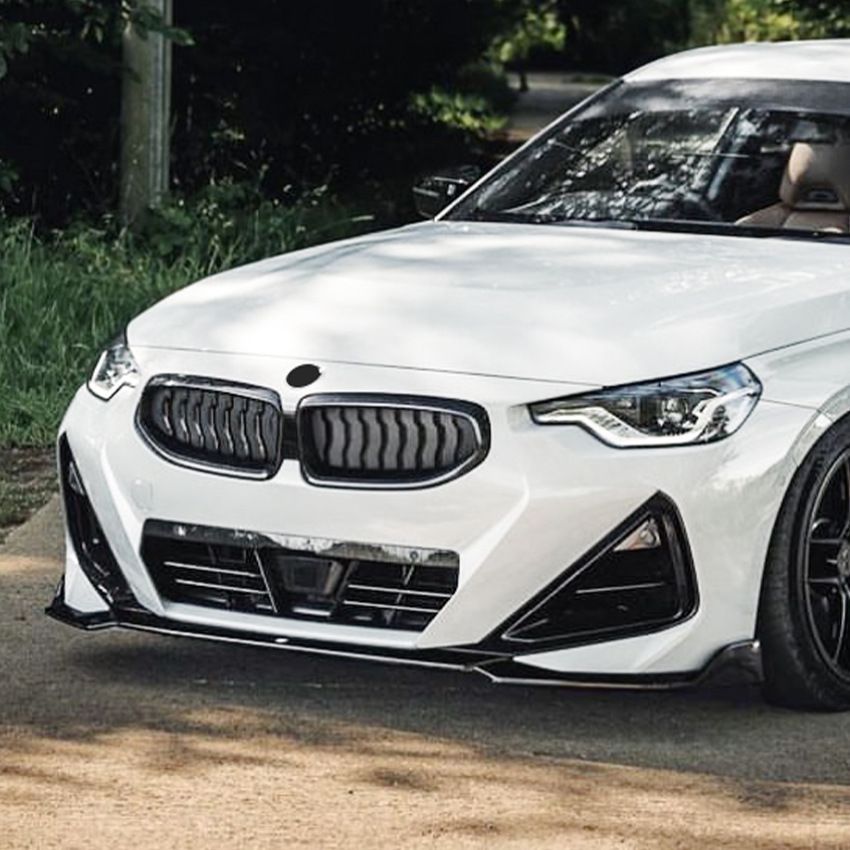 BMW 2シリーズ クーペ G42 M Sport 2025 フロントバンパーリップ フロントアンダースポイラー 外装改装 ABS 鋼琴ブラック カーボンファイバー風 115*23*12cm