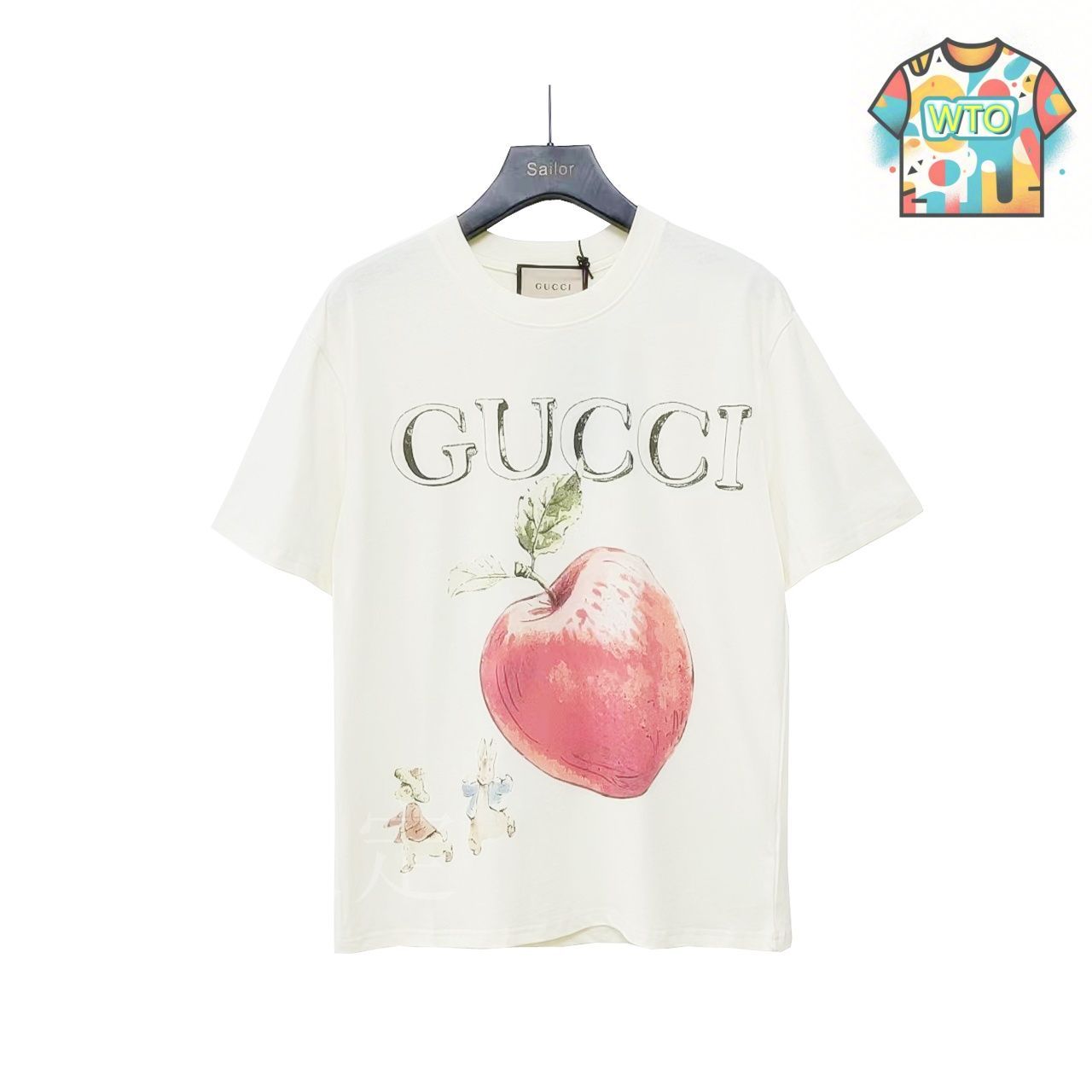 グッチバニープリントコットンハイネックTシャツ