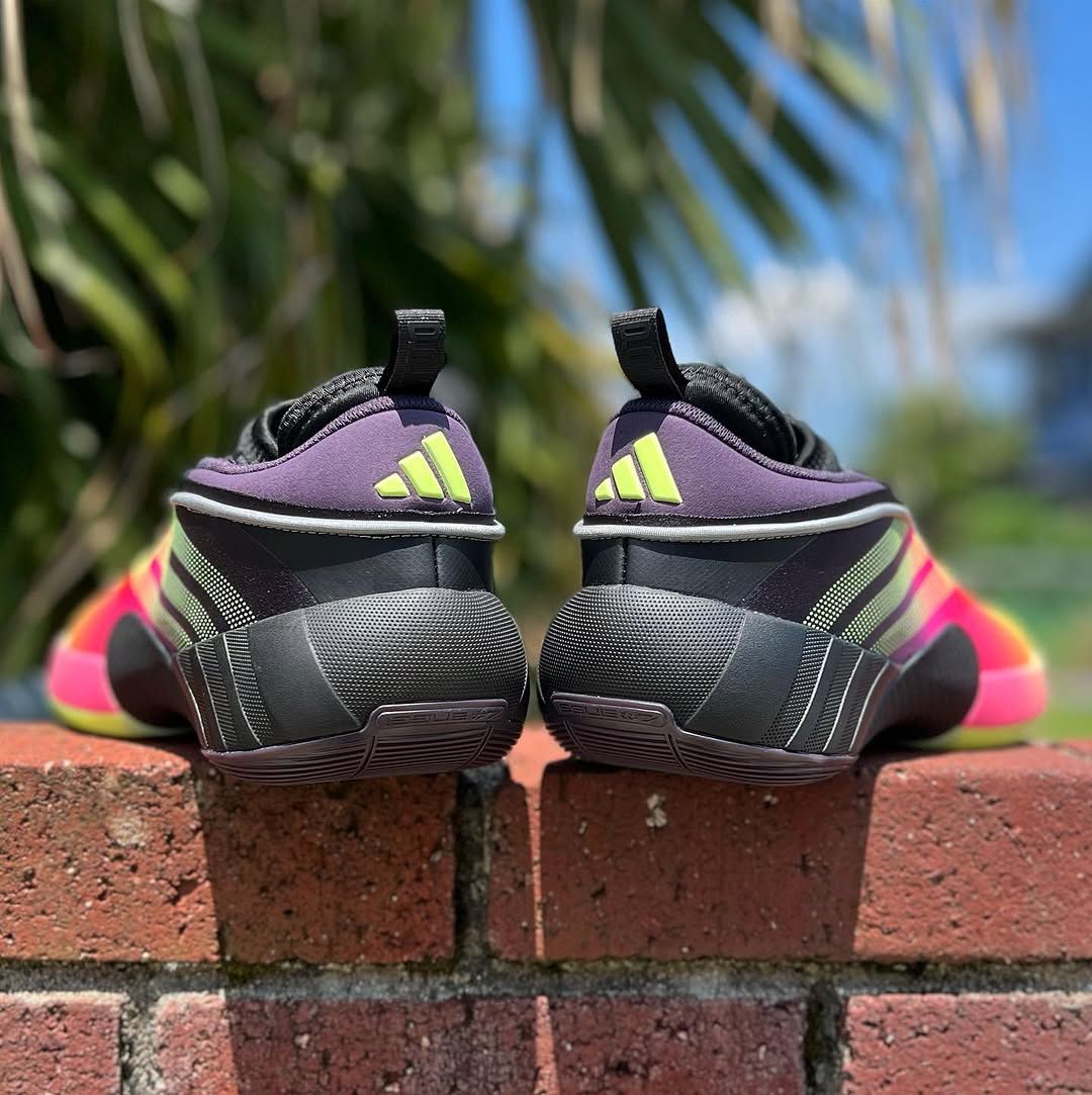 ADIDAS D.O.N. ISSUE 7 ドノヴァン ミッチェル 7 adidas（アディダス） D.O.N. ISSUE 7 D.O.N. イシュー 7 JR7697