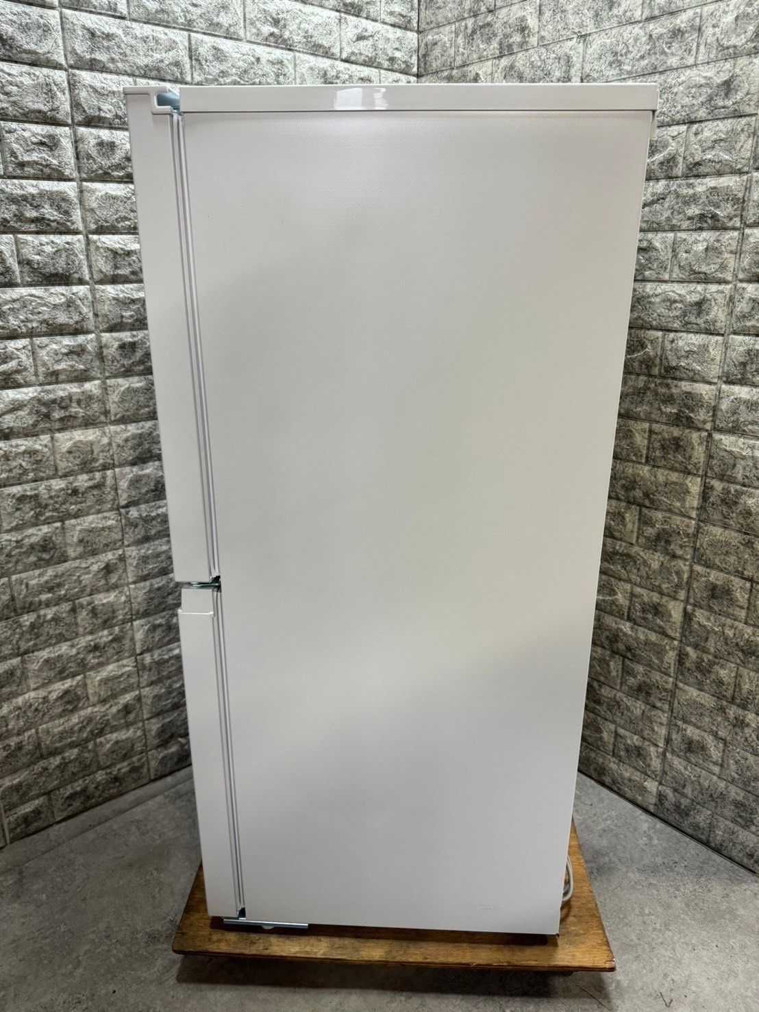 大阪送料無料☆3か月保障付き☆冷蔵庫☆2022年☆ハイアール☆2ドア☆JR  