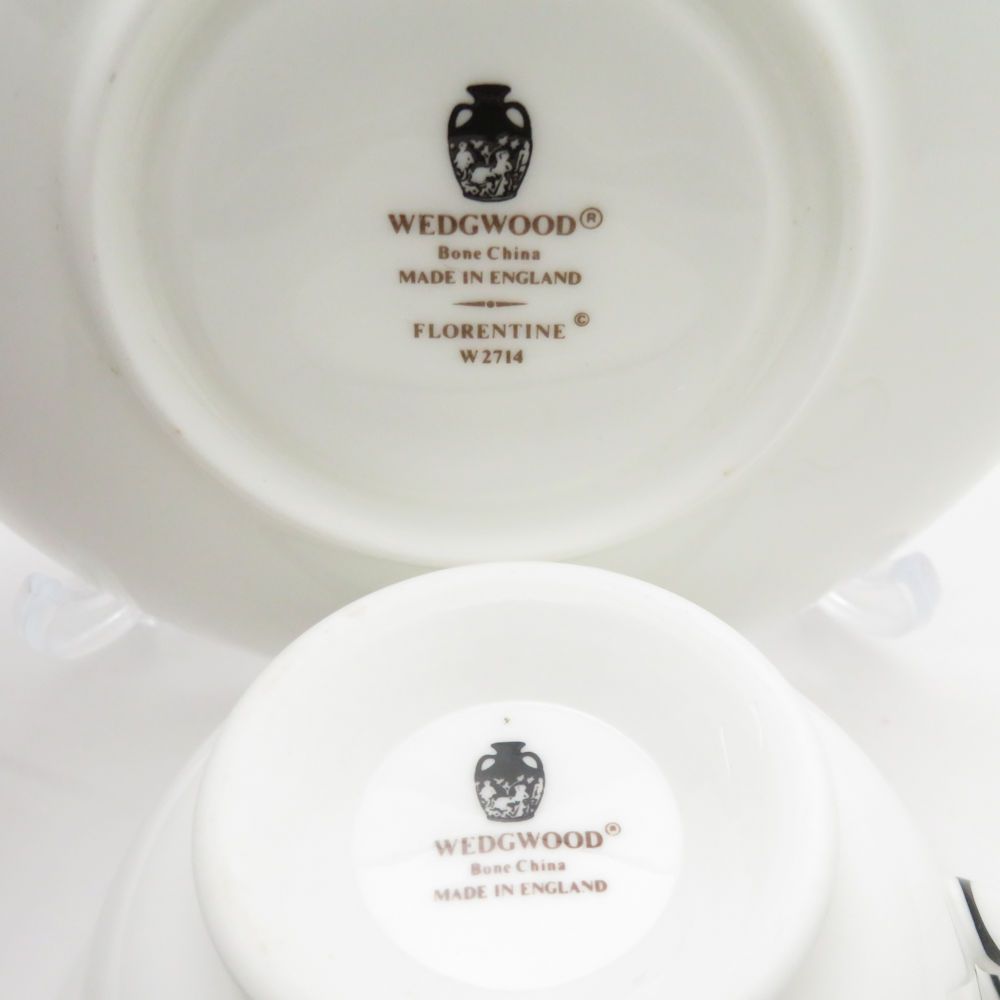 美品 WEDGWOOD ウェッジウッド フロレンティーンターコイズ ティーカップ＆ソーサー 2客 ピオニー ペア 壺ロゴ SY9940J 