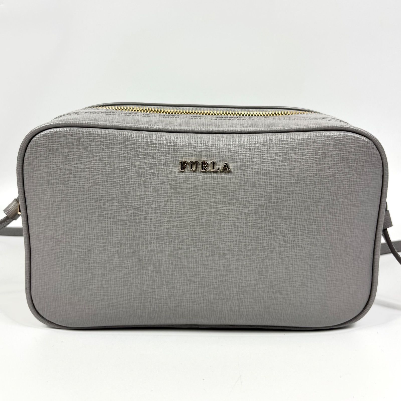 FURLA フルラ リリー ショルダーバッグ 斜め掛け ライトグレー カメラ