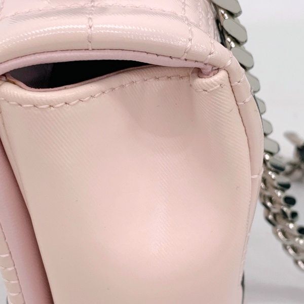 Burberry スモール ホースフェリープリントキルティングローラバッグ 