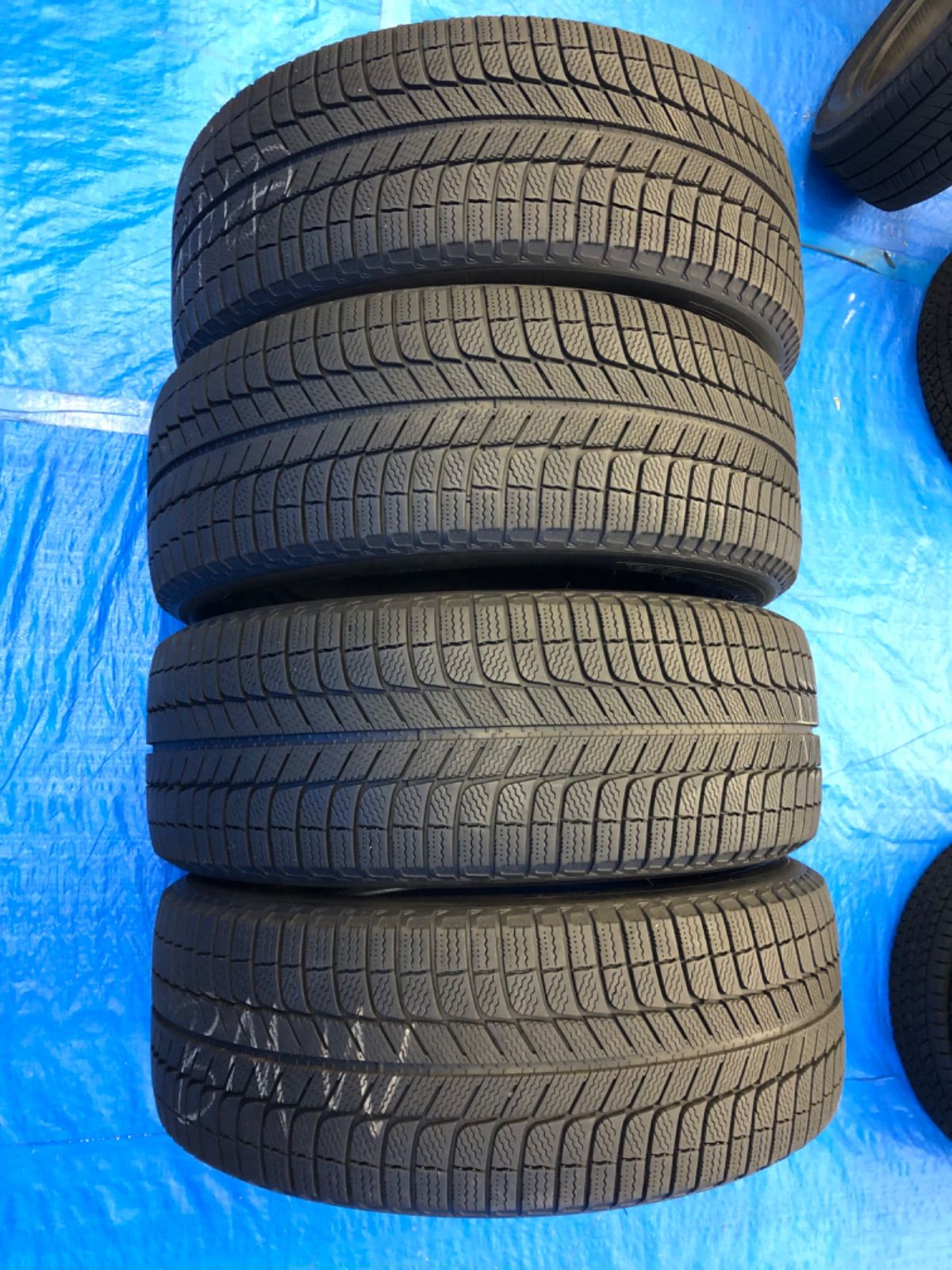 ウ*イ様 ミシュラン X-ICE3+ スタッドレスタイヤ255/55R18 4本 255/55R18 スタッドレス ミシュラン X-ICE3+ 4本 【公式通販】