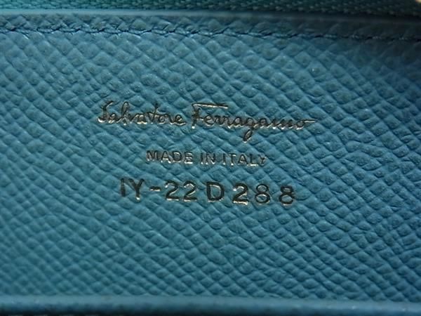 □新品同様□ Salvatore Ferragamo フェラガモ IY-22D288 ヴァラリボン