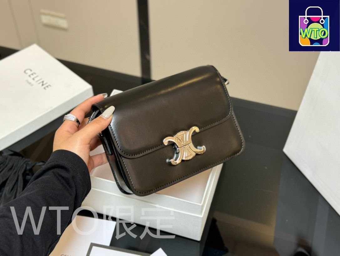 ★CELINE直営店★トリオンフ ミニ サドルバッグ Celine] トリオンフ ミニバッグ - 専用ボックス付き | セリーヌ