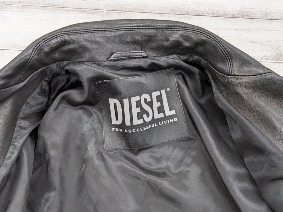 美品 DIESEL ディーゼル レザー ライダースジャケット L-GOTIV GIACCA 