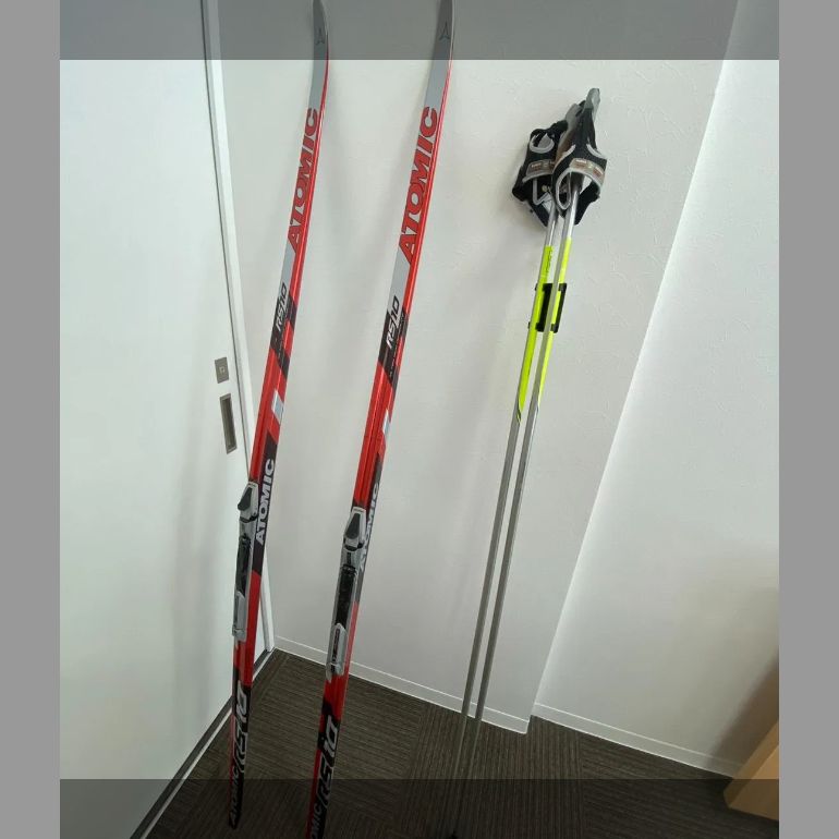 HMMA様専用 アトミック クロスカントリー スキー板 ストック付き メルカリ