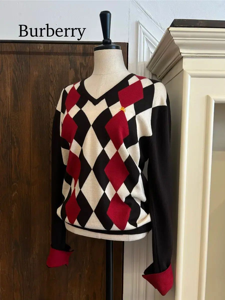 BURBERRY バーバリー 茶色 アーガイル柄 Vネック ニット