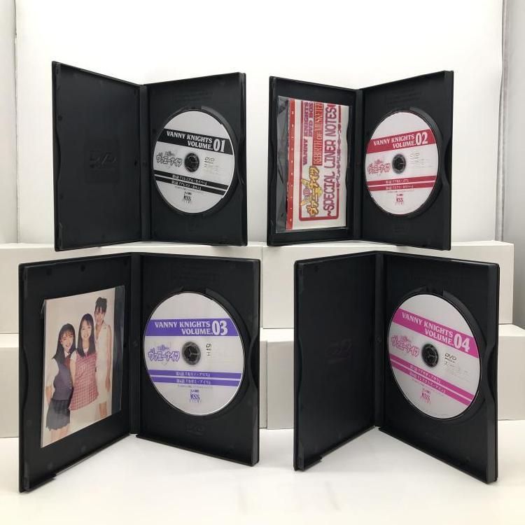 中古】 開封） 千年王国3銃士ヴァニーナイツ DVD－BOX 前・後編
