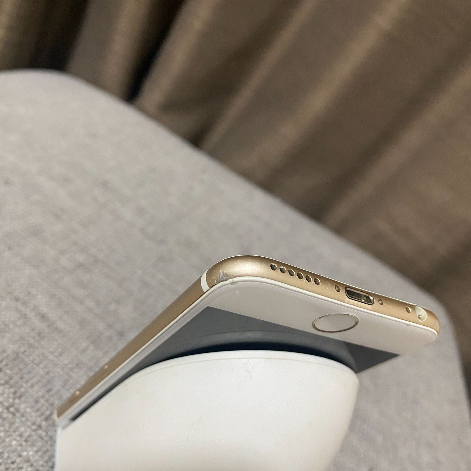 ムスビー｜iPhone6 ゴールド 64GB SoftBank バッテリー89％ 送料無料【iPhone6 SoftBank】￥5,800