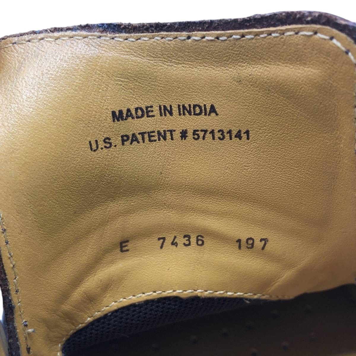 ストレートチップシューズ