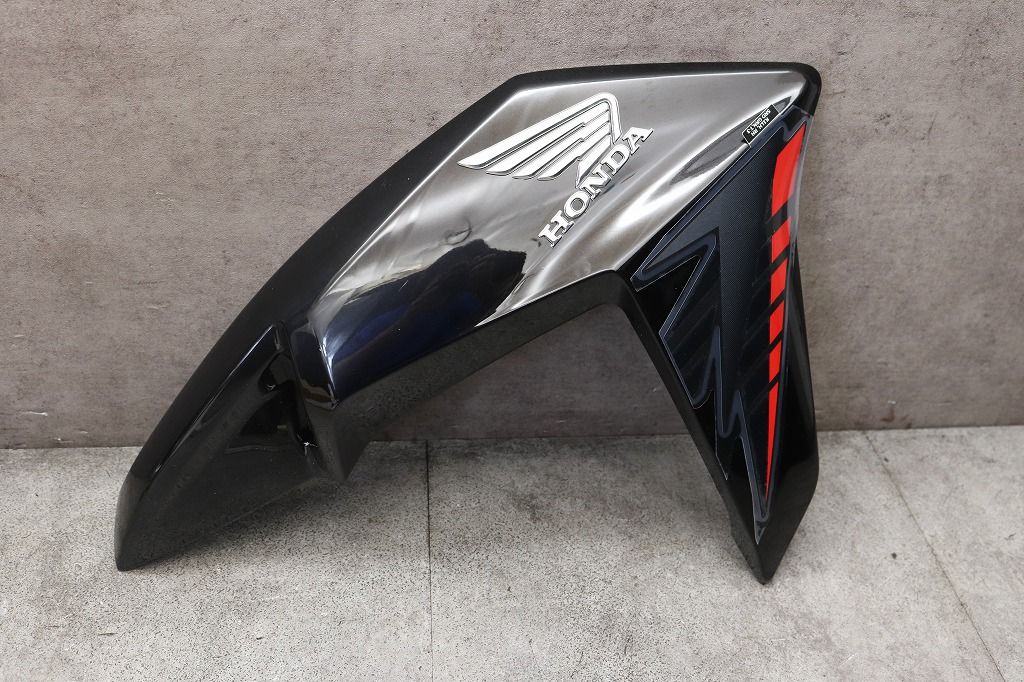 ホンダ　純正　新品　ホーネット2.0　右　シールドガーニッシュ　64510K1LD50ZC　