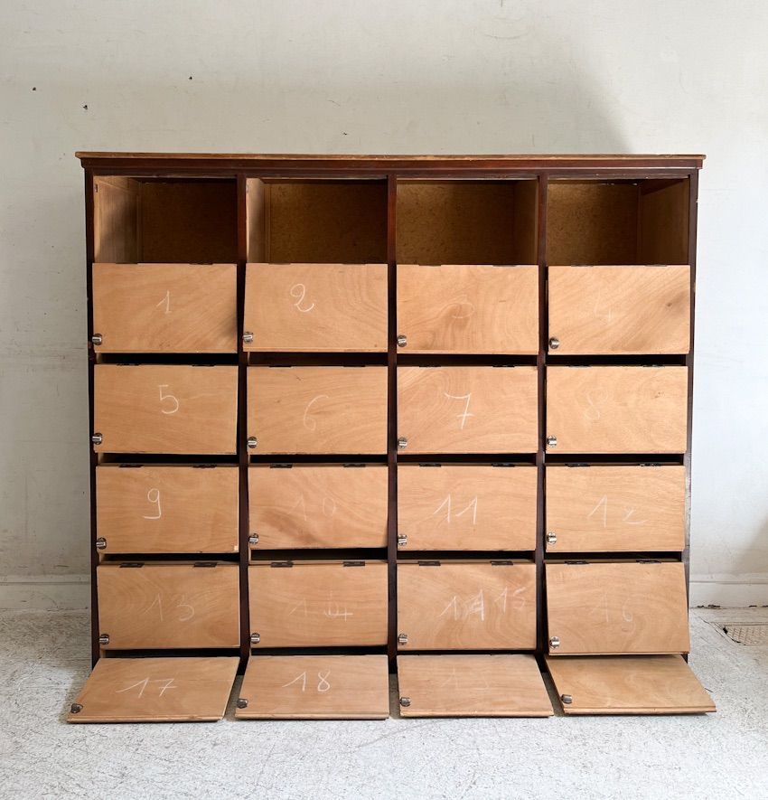 フランスアンティーク家具20ドロワー|アトリエアパレルカフェサロンインテリアコーディネート店舗内装什器住宅建築空間デザイン収納
