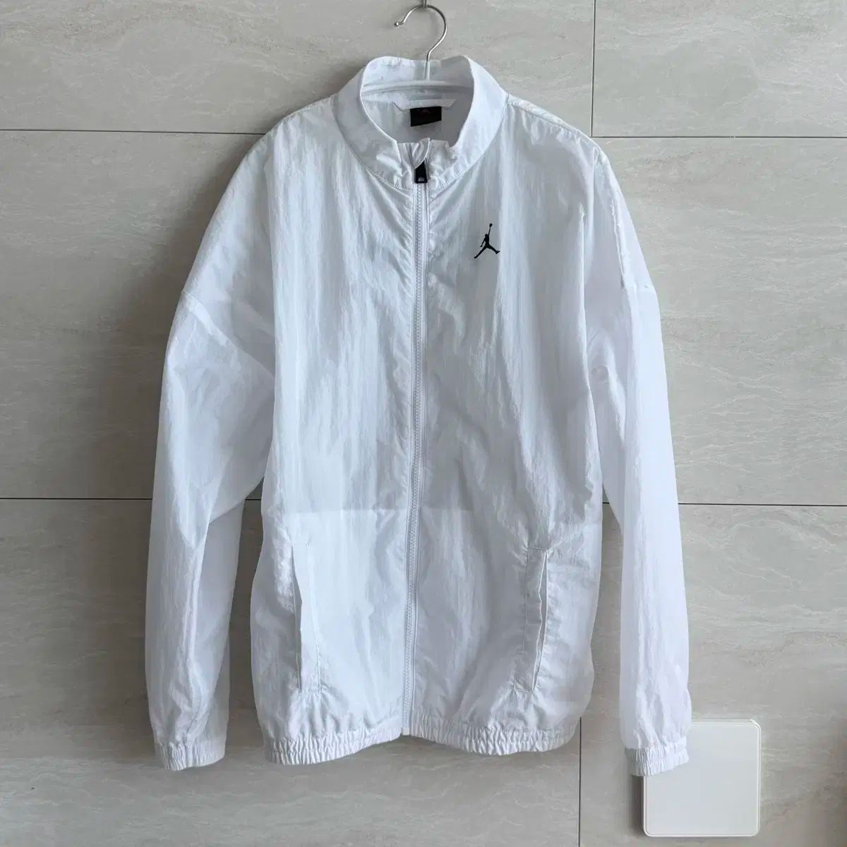 NIKE ナイキ ジョーダン ウィンドブレーカー プレイキッズ AIR 単層ウインドランナー N252JK39