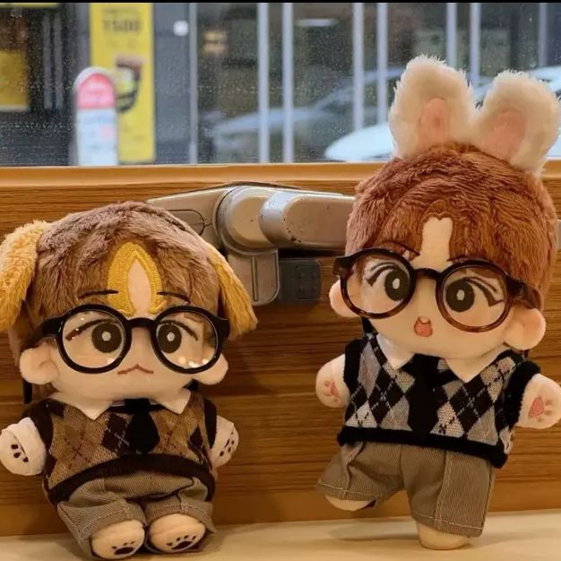 stray kids リノ　スンミン　10cm ぬいぐるみ　新品　マスター stray kids リノ スンミン ぬいぐるみ 10cm 新品マスター - メルカリ