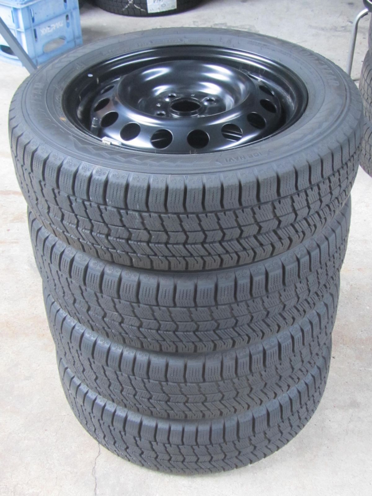 カローラフィールダー外し