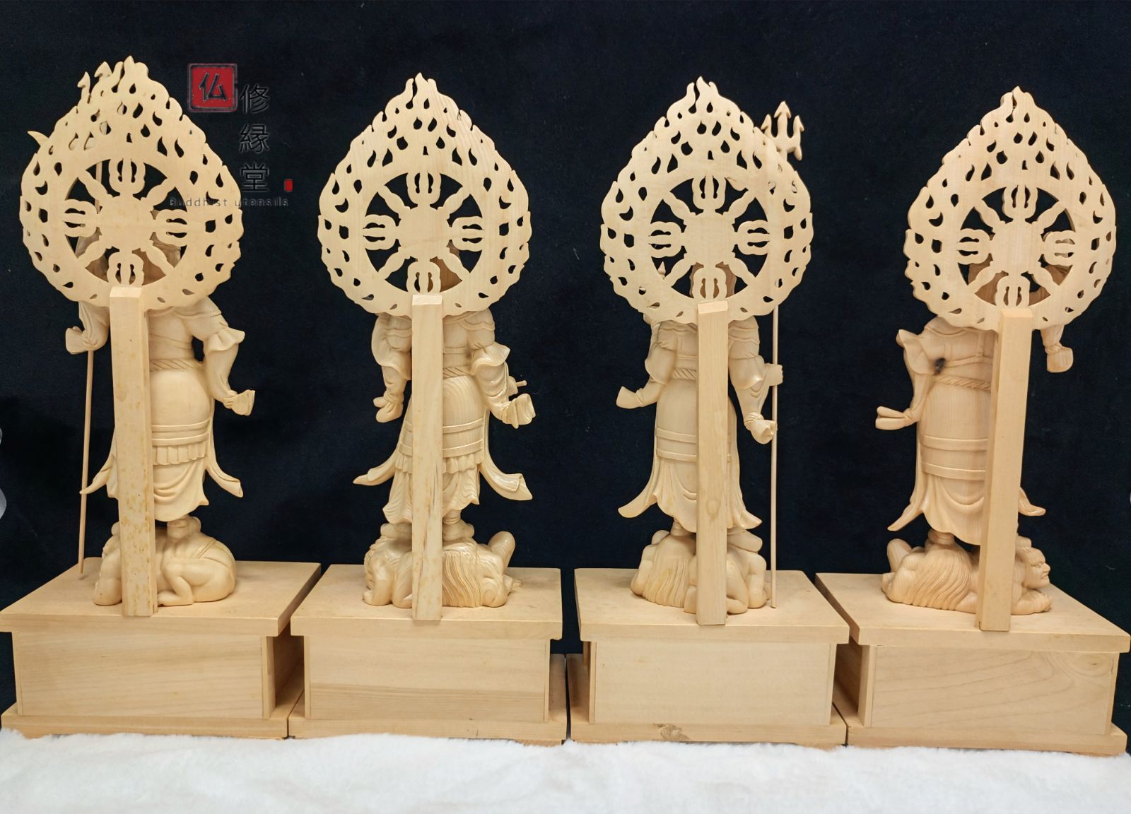 修縁堂】大型高43cm 木彫仏像 阿弥陀三尊立像 彫刻 一刀彫 天然木檜材 修縁堂】大型高43cm 木彫仏像 阿弥陀三尊立像 彫刻 一刀彫 天然木檜材