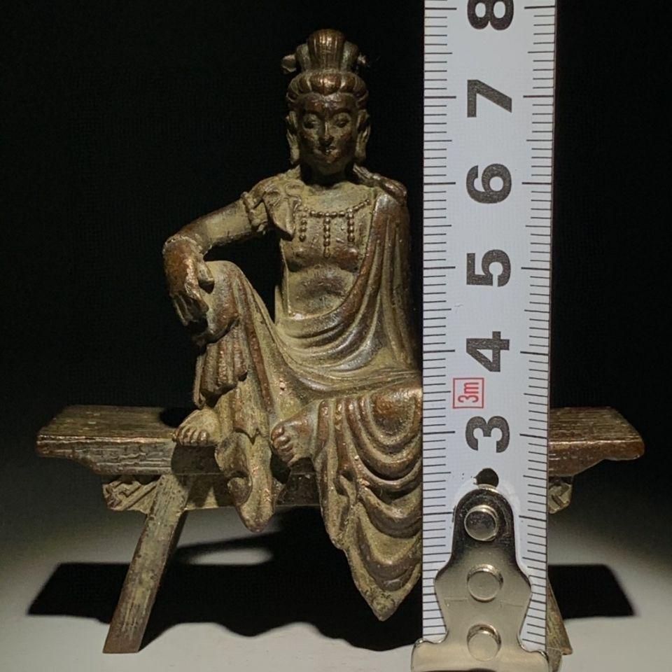 銅像 双龍戯珠銅雕 観音菩薩像 工芸品 コレクション 美しい銅細工 双龍 龍頭観音（騎龍観音）銅製仏像 23cm｜4本爪の龍が支える