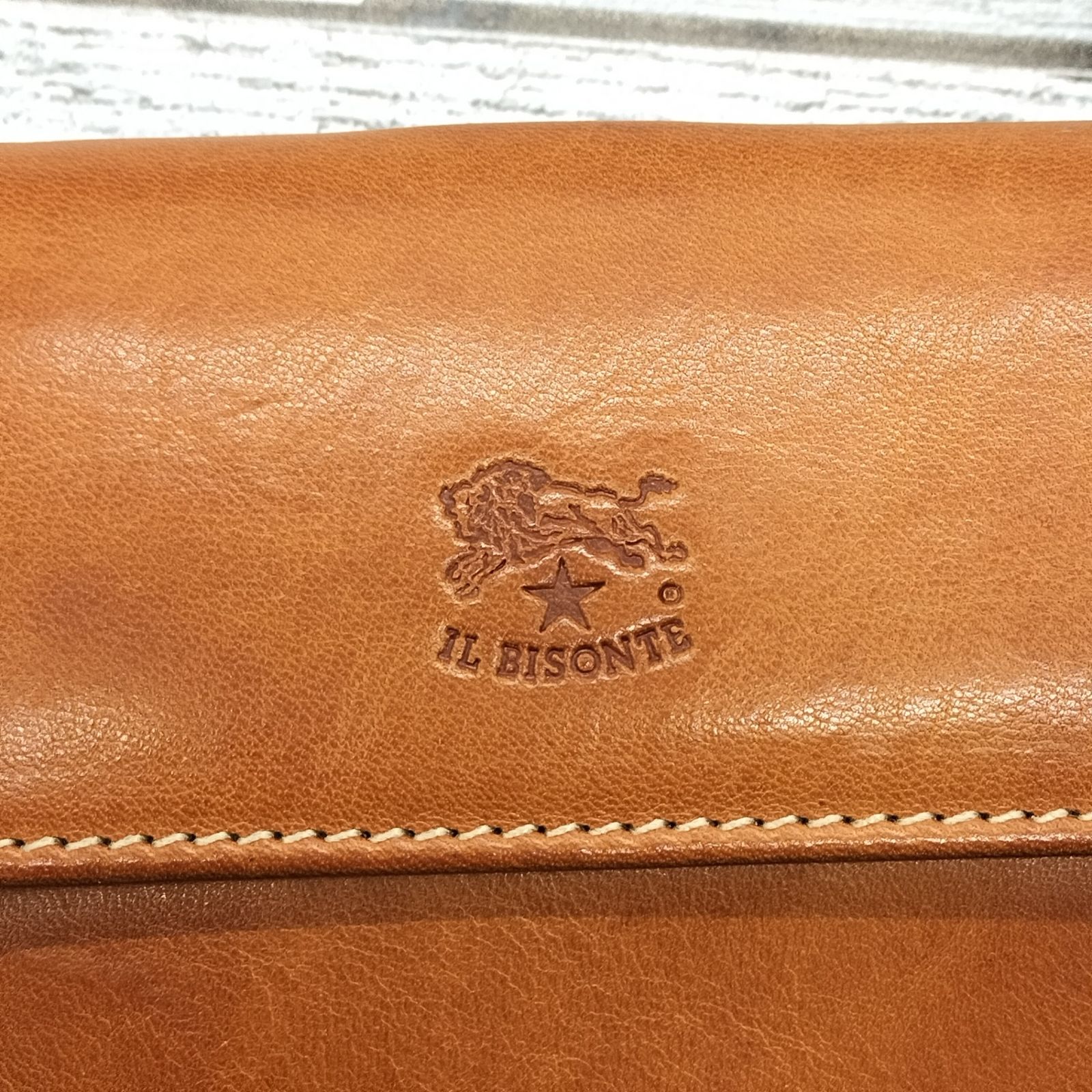 育てる楽しみ✨】 イルビゾンテ IL BISONTE 二つ折り財布 経年